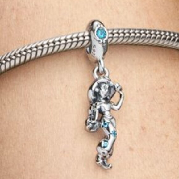 Sterling Silver Princess Jasmine Dangle Charm - Picture 4 of 4